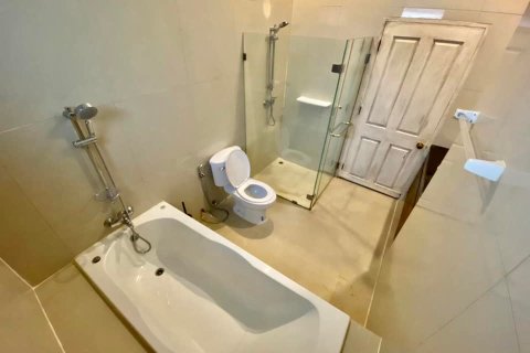 House in Bangkok, Thailand 4 bedrooms № 157525 - photo 8