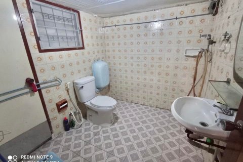 House in Bangkok, Thailand 6 bedrooms № 157522 - photo 6