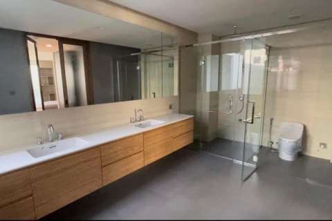 Villa in Suan Luang, Bangkok, Thailand 4 bedrooms № 133897 - photo 11