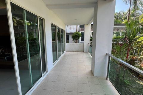 Кондоминиум с 2 спальнями в Пхукете, Таиланд № 147663 - фото 7