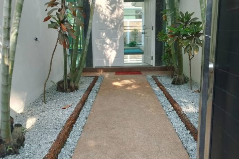 Villa in Pattaya, Thailand 3 bedrooms № 163994 - photo 15
