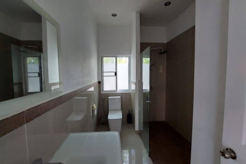 Villa in Pattaya, Thailand 3 bedrooms № 163994 - photo 10