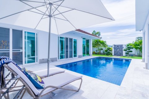 Villa in Hua Hin, Thailand 3 Schlafzimmer № 221889 - Foto 4