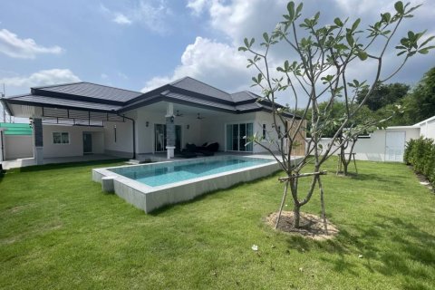 Chalet de 3 dormitorios en Hua Hin, Tailandia № 221885