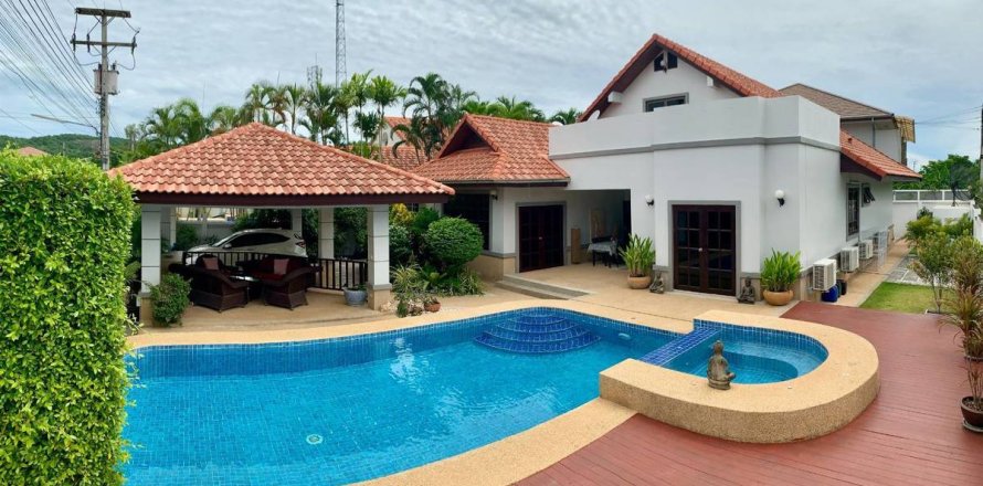 Villa in Hua Hin, Thailand 4 Schlafzimmer № 221886