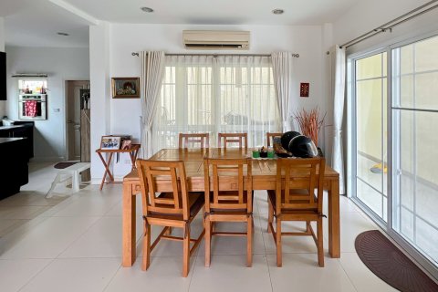 Villa in Hua Hin, Thailand 4 Schlafzimmer № 221890 - Foto 21