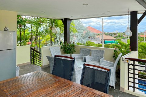 Villa in Hua Hin, Thailand 4 Schlafzimmer № 221890 - Foto 9