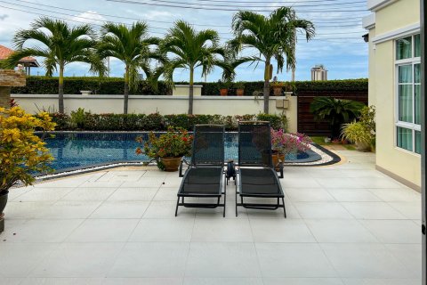 Villa in Hua Hin, Thailand 4 Schlafzimmer № 221890 - Foto 16