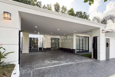 Maison à Chalong, Thaïlande 3 chambres № 146641 - photo 1