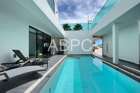 Casa de 3 dormitorios en Pattaya, Tailandia № 211787 - foto 19