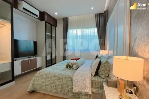Casa de 3 dormitorios en Pattaya, Tailandia № 211787 - foto 7