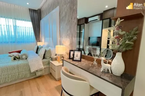 Casa de 3 dormitorios en Pattaya, Tailandia № 211787 - foto 8