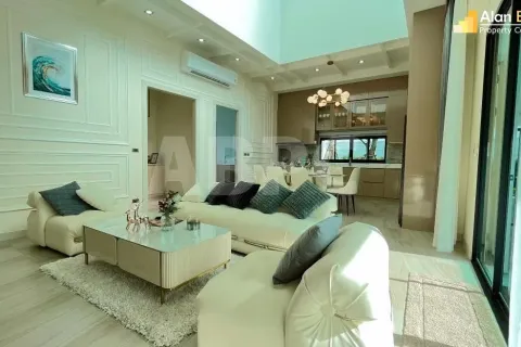 Casa de 3 dormitorios en Pattaya, Tailandia № 211787 - foto 16