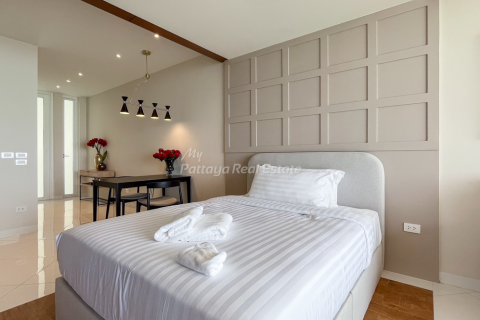 Студия в кондо в Саттахипе, Таиланд № 144641 - фото 2