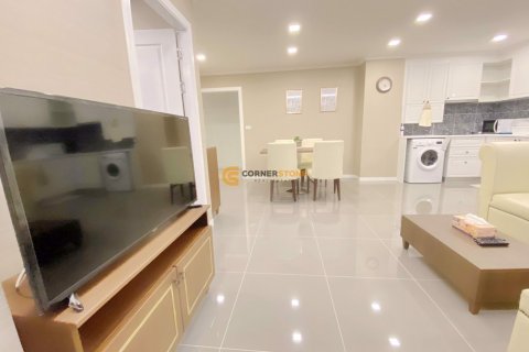 Студия в кондо на Пляж Джомтьен, Паттайя, Таиланд № 144639 - фото 3