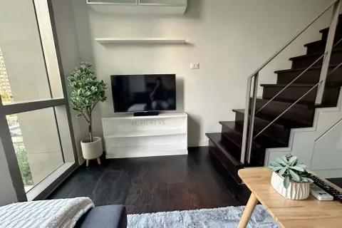 Studio in the Condo in Khlong Toei, Bangkok, Thailand № 164493 - photo 6