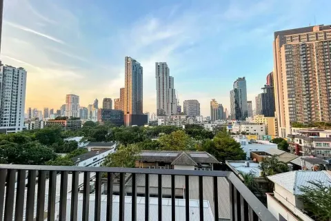 Studio in the Condo in Khlong Toei, Bangkok, Thailand № 164493 - photo 11