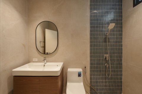 Townhouse in Huai Khwang, Bangkok, Thailand 4 bedrooms № 151448 - photo 27