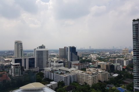 Кондоминиум с 2 спальнями в Ваттхане, Бангкок, Таиланд № 133702 - фото 12