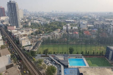 Кондоминиум с 2 спальнями в Ваттхане, Бангкок, Таиланд № 133702 - фото 6