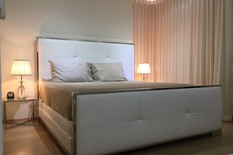 Кондоминиум с 2 спальнями в Ваттхане, Бангкок, Таиланд № 133708 - фото 6