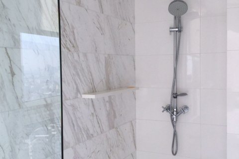 Кондоминиум с 2 спальнями в Ваттхане, Бангкок, Таиланд № 133708 - фото 10