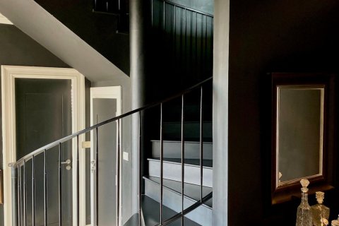 Кондоминиум с 2 спальнями в Ваттхане, Бангкок, Таиланд № 133707 - фото 9