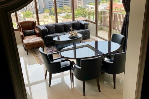 Кондоминиум с 2 спальнями в Ваттхане, Бангкок, Таиланд № 133707 - фото 5