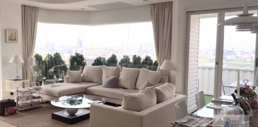 Eigentumswohnung in Bang Rak, Bangkok, Thailand, 2 Schlafzimmer  № 215357