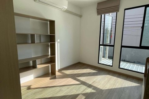 Таунхаус в Бангкапи, Бангкок, Таиланд с 3 спальнями  № 148818 - фото 13