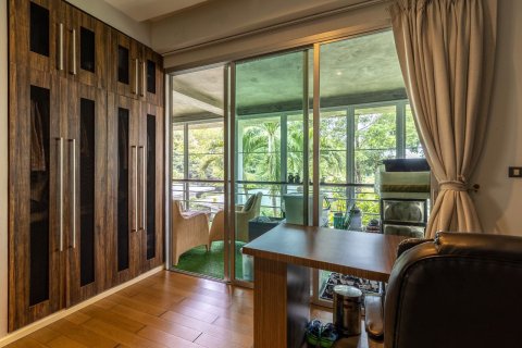 Villa in Kathu, Thailand 4 bedrooms № 148814 - photo 22