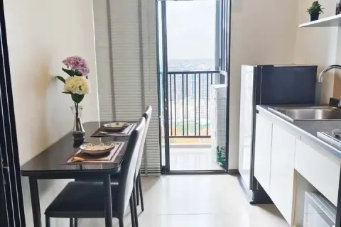 Студия в кондо в Ваттхане, Бангкок, Таиланд № 163549 - фото 3