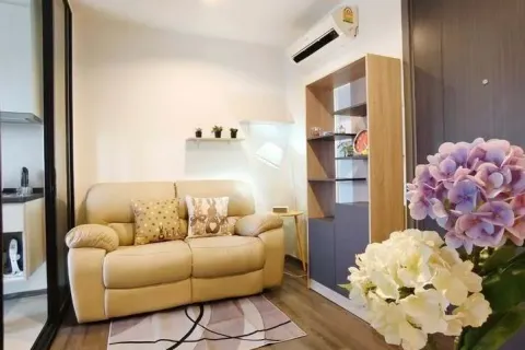 Студия в кондо в Ваттхане, Бангкок, Таиланд № 163549 - фото 4