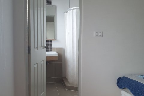 House in Chom Thong, Bangkok, Thailand 3 bedrooms № 163551 - photo 24