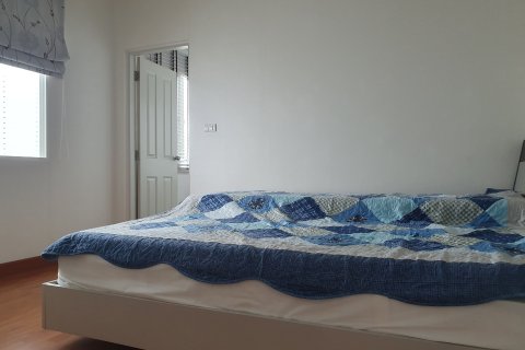 House in Chom Thong, Bangkok, Thailand 3 bedrooms № 163551 - photo 23