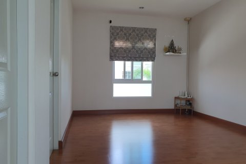 House in Chom Thong, Bangkok, Thailand 3 bedrooms № 163551 - photo 18