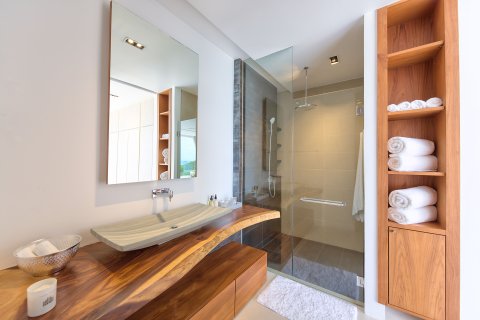 Villa in Ko Samui, Thailand 4 bedrooms № 163546 - photo 25