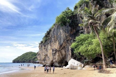 House in Hua Hin, Thailand 2 bedrooms № 148465 - photo 20