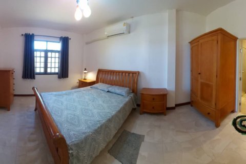 House in Surin, Thailand 3 bedrooms № 163037 - photo 21
