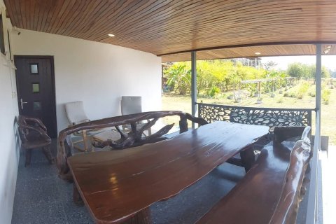 House in Surin, Thailand 3 bedrooms № 163037 - photo 11