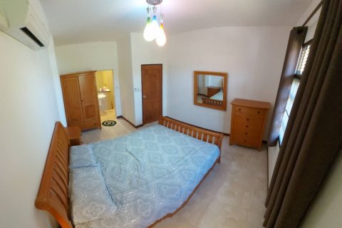 House in Surin, Thailand 3 bedrooms № 163037 - photo 20