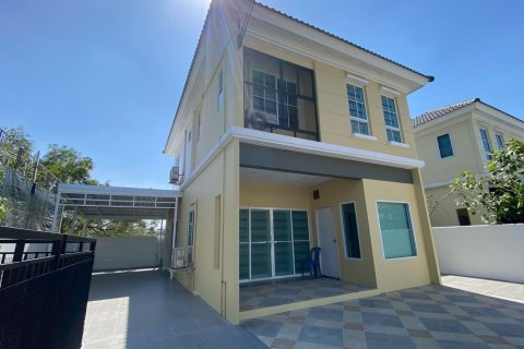 House in Khlong Luang, Thailand 3 bedrooms № 163043
