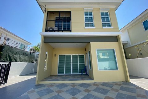 House in Khlong Luang, Thailand 3 bedrooms № 163043 - photo 2