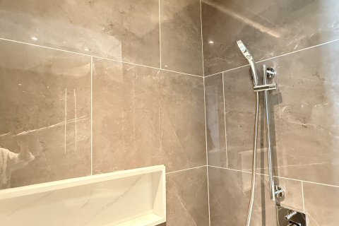 Condo à Phuket, Thaïlande, 2 chambres  № 163038 - photo 9