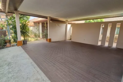 House in Pattaya, Thailand 3 bedrooms № 168935 - photo 13