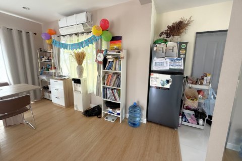 House in Phuket, Thailand 3 bedrooms № 168934 - photo 2