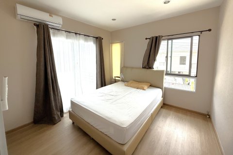 House in Phuket, Thailand 3 bedrooms № 168934 - photo 15