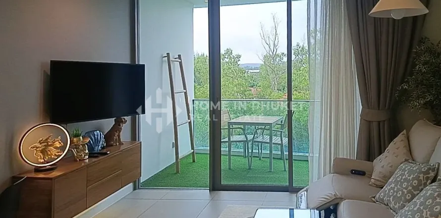 Condo in Phuket, Thailand, 2 bedrooms  № 149674