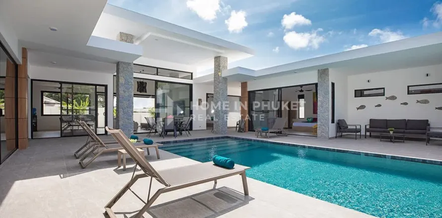 House in Rawai, Thailand 5 bedrooms № 149672