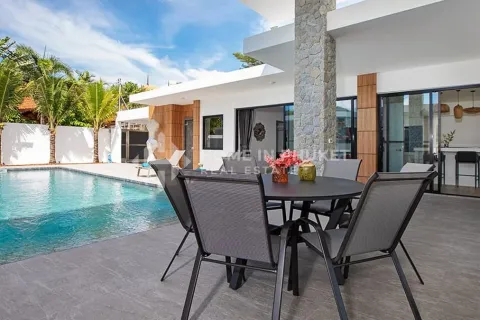 House in Rawai, Thailand 5 bedrooms № 149672 - photo 5